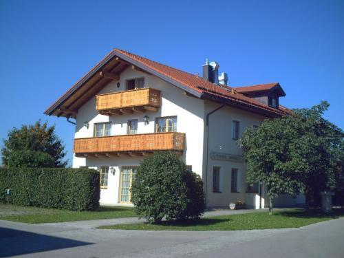 Demmel, 3* Bruckmühl